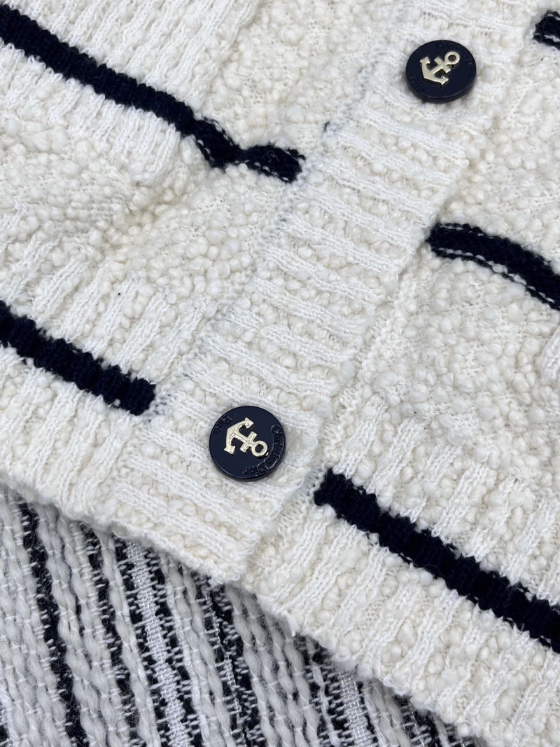 chr1st1an D10r sweaters